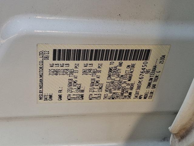 Photo of 2023 Pearl White Tricoat Nissan Rogue