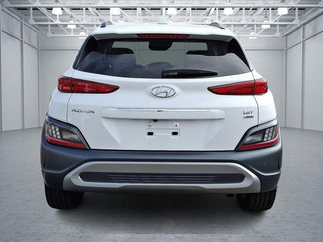 Photo of 2023 Lunar White Hyundai KONA