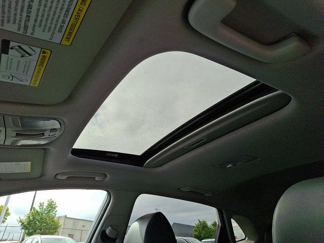 Photo of 2023 Lunar White Hyundai KONA