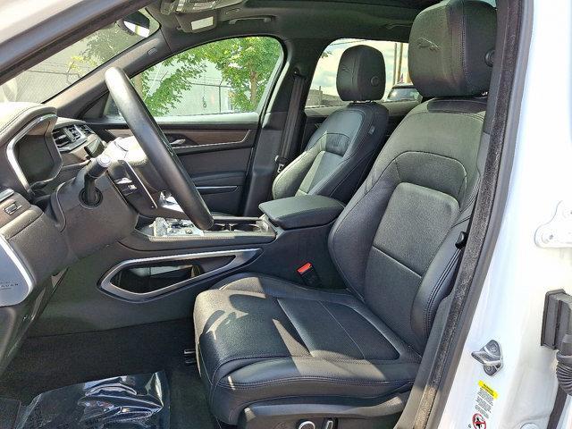 Photo of 2021 Fuji White - 1AA Jaguar F-PACE