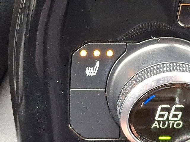 Photo of 2023 Blue Toyota Highlander