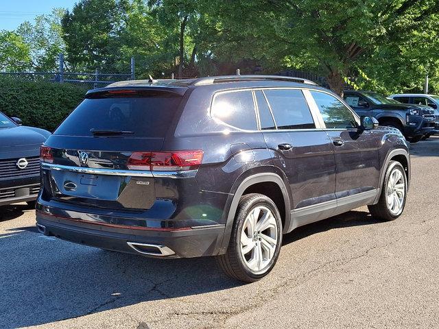 Photo of 2021 Deep Black Pearl   2T2t Volkswagen Atlas