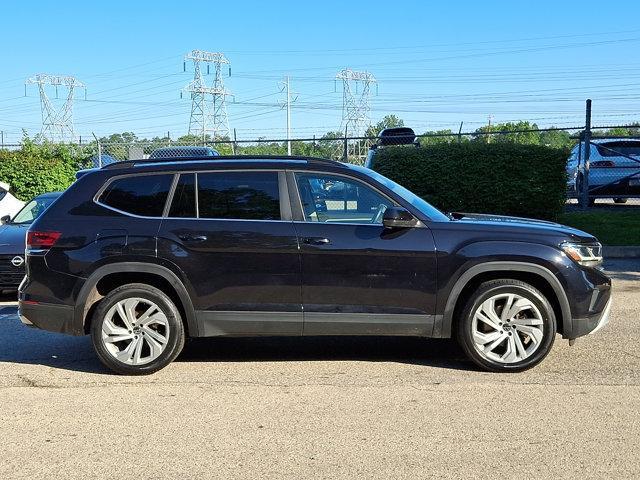 Photo of 2021 Deep Black Pearl   2T2t Volkswagen Atlas