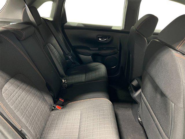 Photo of 2025 Platinum White Pearl Honda HR-V