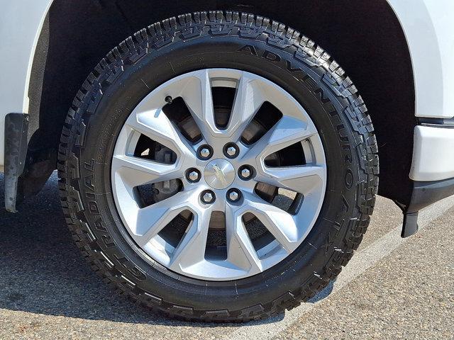 Photo of 2019 Summit White Chevrolet Silverado 1500