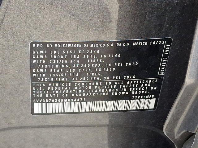 Photo of 2024 Platinum Gray Metallic Volkswagen Tiguan