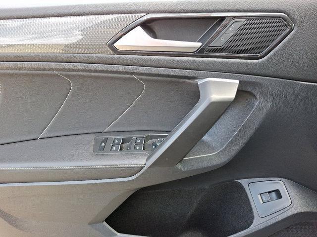 Photo of 2024 Platinum Gray Metallic Volkswagen Tiguan