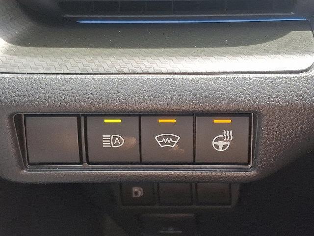 Photo of 2025 Wind Chill Pearl Toyota Prius