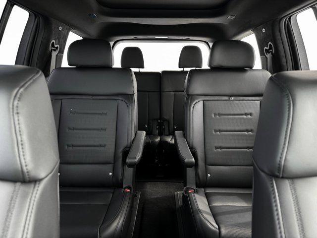 Photo of 2025 Serenity White Hyundai SANTA FE HEV