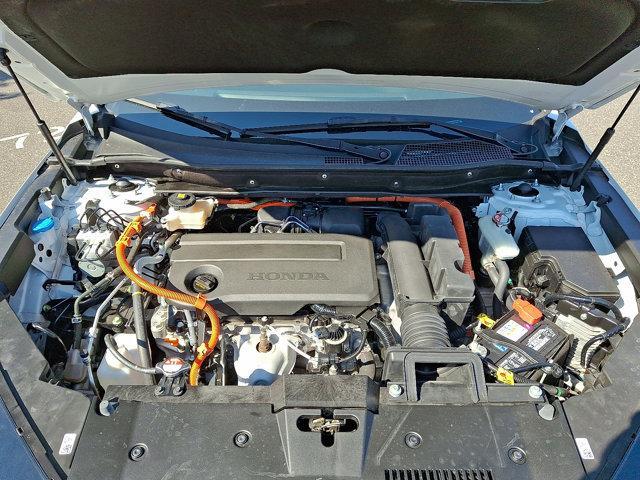 Photo of 2023 Platinum White Pearl Honda CR-V Hybrid