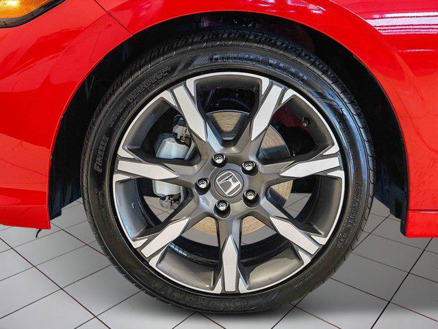 Photo of 2026 Rallye Red Honda Civic Hybrid