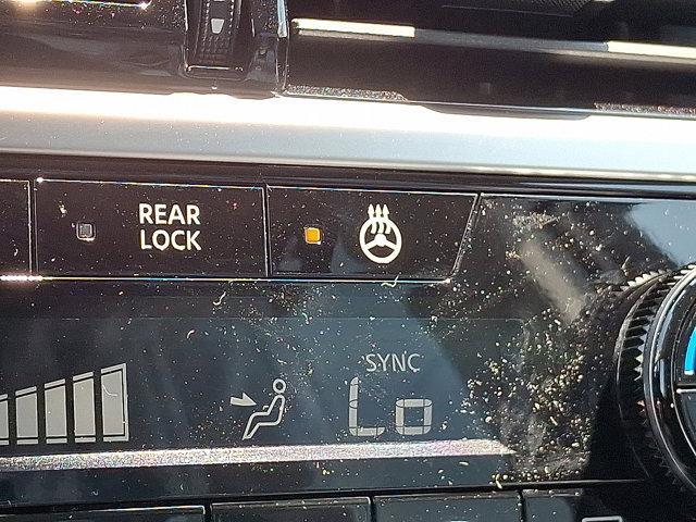 Photo of 2025 Gun Metallic Nissan Pathfinder