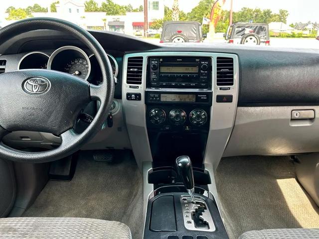 Photo of 2008 MAROON Toyota 4Runner