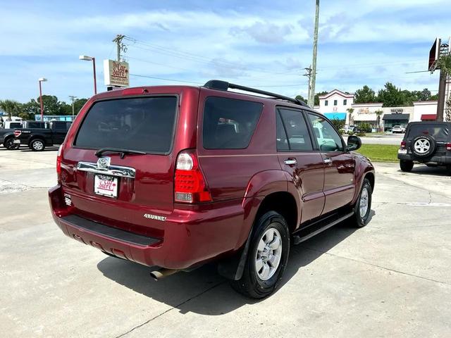 Photo of 2008 MAROON Toyota 4Runner