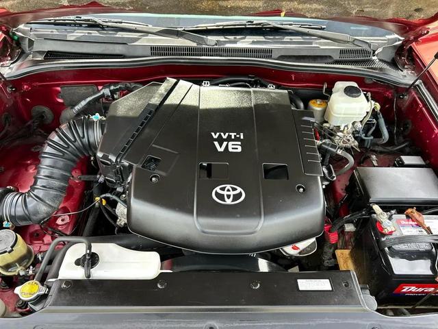 Photo of 2008 MAROON Toyota 4Runner