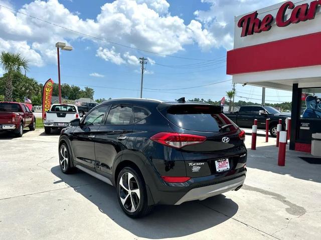 Photo of 2018 Black Noir Pearl Hyundai TUCSON