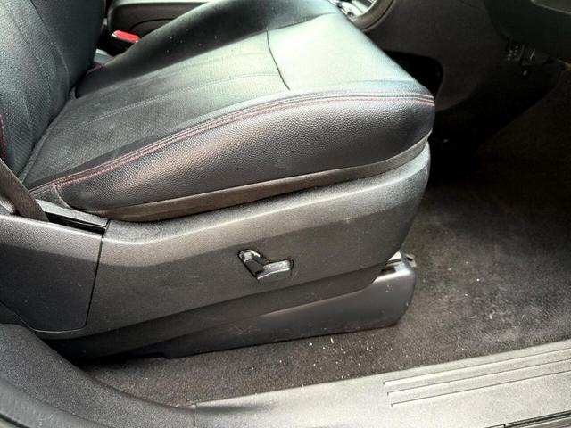Photo of 2018 Gray Dodge Grand Caravan