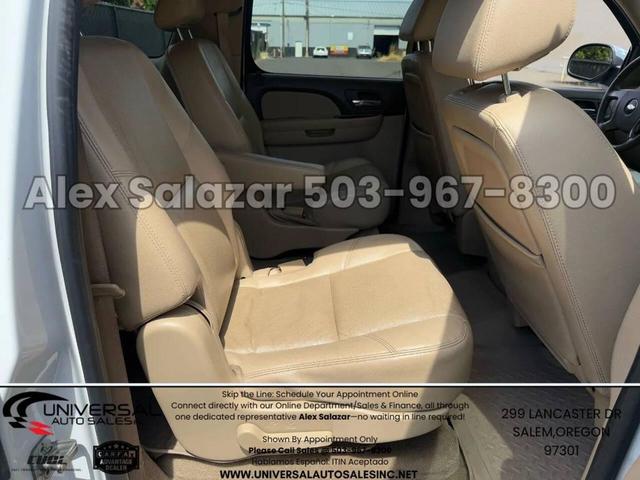 Photo of 2009 Summit White Chevrolet Suburban