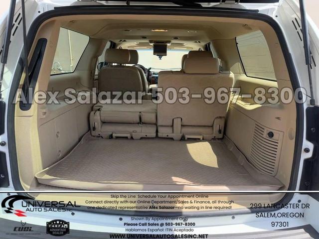 Photo of 2009 Summit White Chevrolet Suburban
