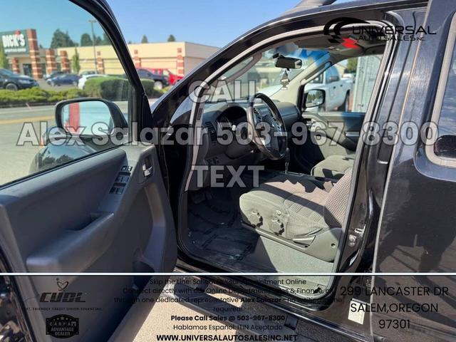 Photo of 2008 Super Black Nissan Frontier