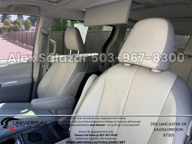 Photo of 2011 Blizzard Pearl Toyota Sienna