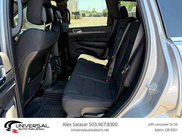 Photo of 2020 Blue Jeep Grand Cherokee