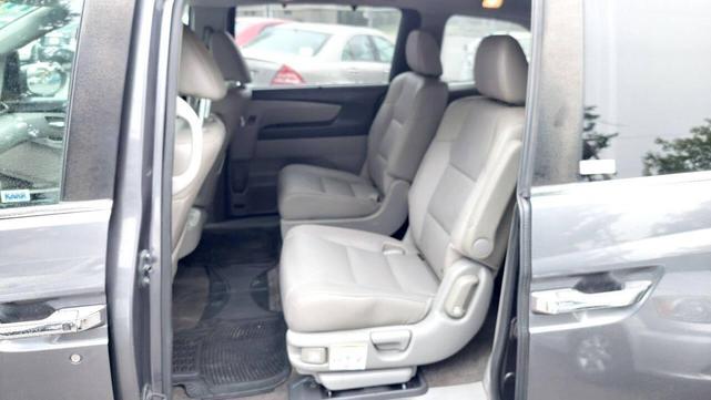 Photo of 2014 Modern Steel Metallic Honda Odyssey