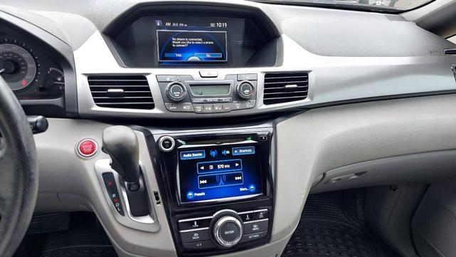 Photo of 2014 Modern Steel Metallic Honda Odyssey