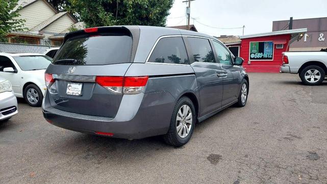 Photo of 2014 Modern Steel Metallic Honda Odyssey