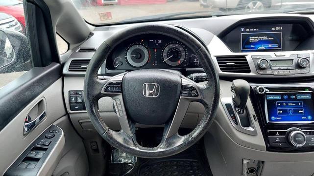 Photo of 2014 Modern Steel Metallic Honda Odyssey