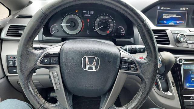 Photo of 2014 Modern Steel Metallic Honda Odyssey