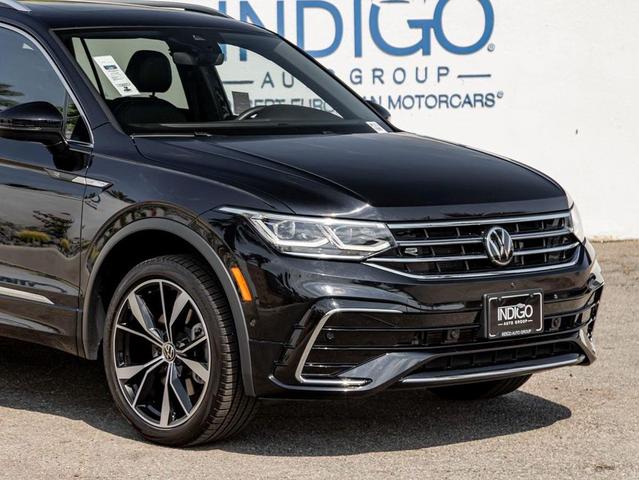 Photo of 2023 Deep Black Pearl Volkswagen Tiguan