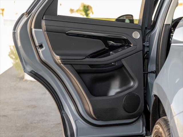 Photo of 2021 Nolita Grey Metallic Land Rover Range Rover Evoque