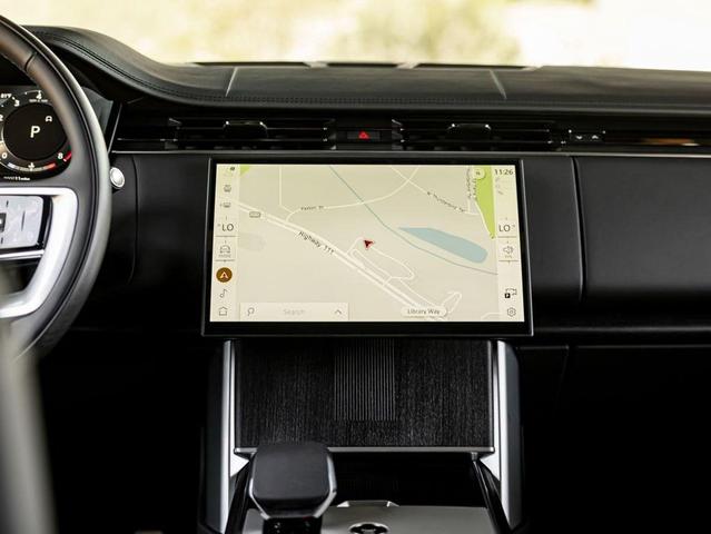 Photo of 2025 Santorini Black Land Rover Range Rover