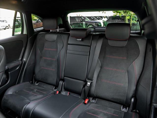 Photo of 2022 Polar White Mercedes-Benz AMG GLA 35