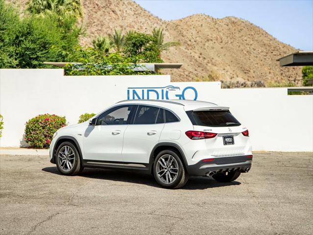 Photo of 2022 Polar White Mercedes-Benz AMG GLA 35