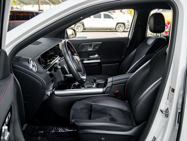Photo of 2022 Polar White Mercedes-Benz AMG GLA 35