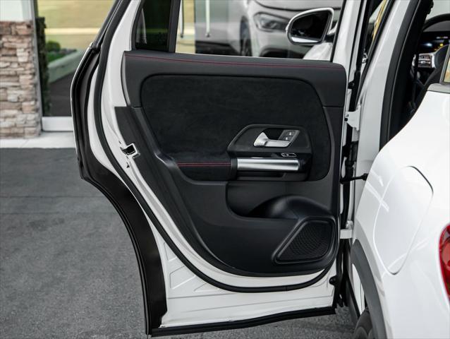 Photo of 2022 Polar White Mercedes-Benz AMG GLA 35