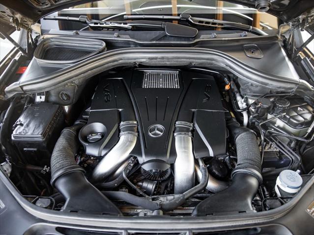 Photo of 2013 Dakota Brown Metallic Mercedes-Benz M-Class
