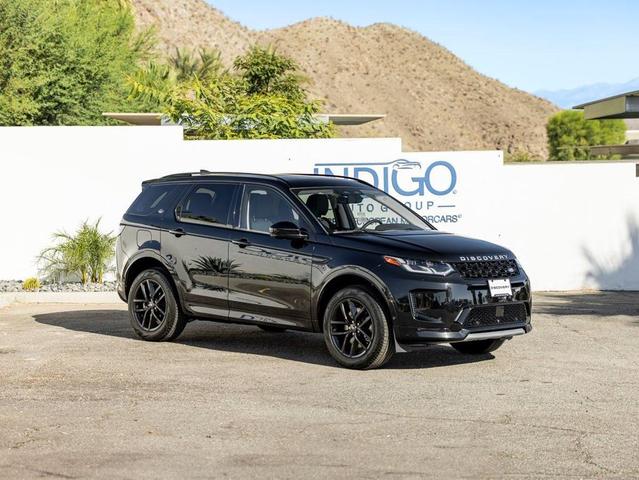 Photo of 2024 Santorini Black Metallic Land Rover Discovery Sport