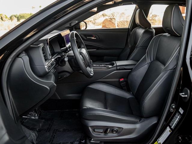 Photo of 2023 Black Toyota Crown