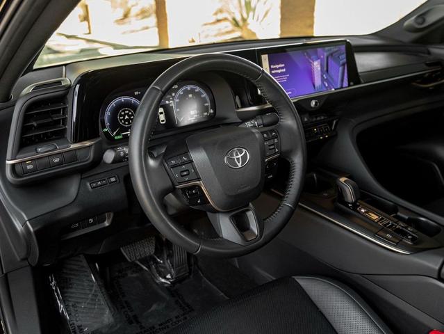 Photo of 2023 Black Toyota Crown