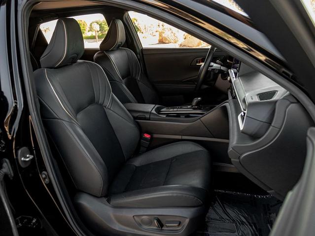 Photo of 2023 Black Toyota Crown