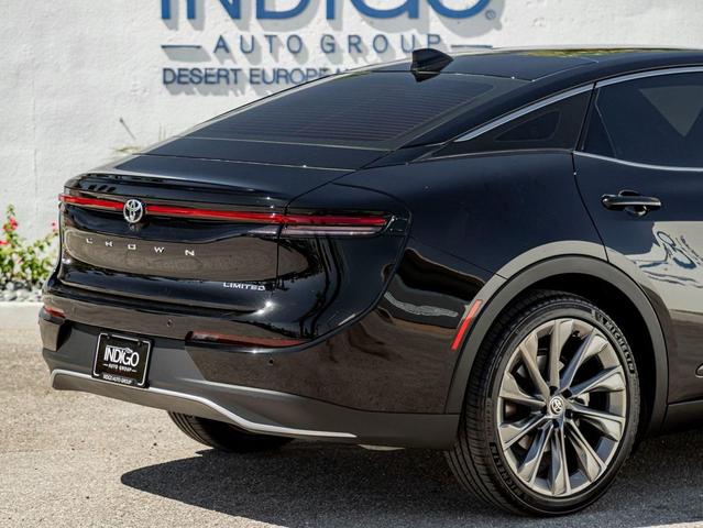 Photo of 2023 Black Toyota Crown