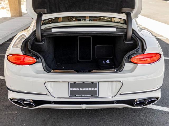 Photo of 2021 Glacier White Bentley Continental GT