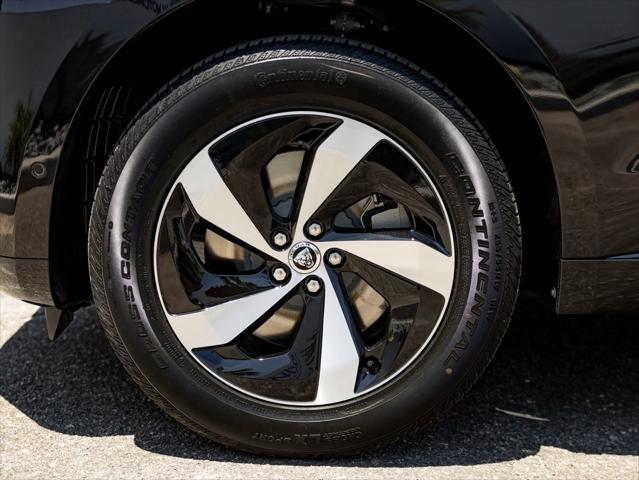 Photo of 2026 Santorini Black Jaguar F-PACE