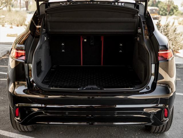 Photo of 2026 Santorini Black Jaguar F-PACE