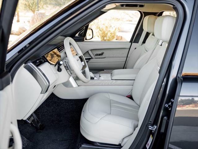 Photo of 2025 Carpathian Gray Land Rover Range Rover