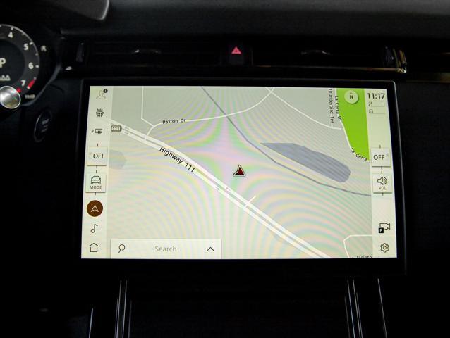 Photo of 2025 Fuji White Land Rover Range Rover Velar