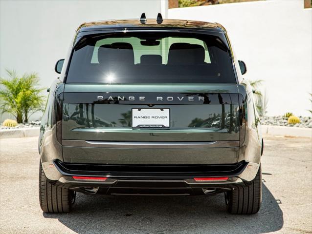Photo of 2025 Green Land Rover Range Rover